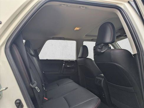 Used 2019 Toyota 4Runner TRD Off-Road Premium AWD/4WD image 14