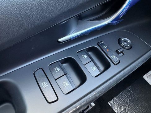 New 2026 Hyundai Elantra SE FWD image 20