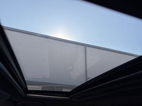 Used 2022 Nissan Frontier PRO-4X w/ Pro-4X Premium Package image 22