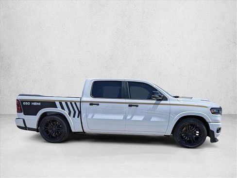Used 2026 RAM 1500 Big Horn AWD/4WD image 4