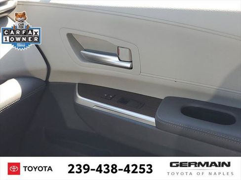 Certified 2021 Toyota Sienna XLE FWD image 29