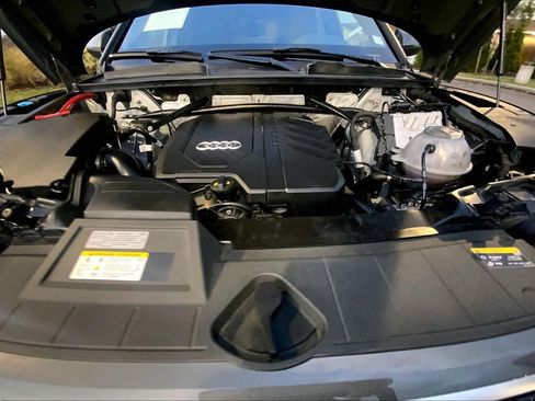 Used 2023 Audi Q5 2.0T Premium w/ Convenience Package image 29