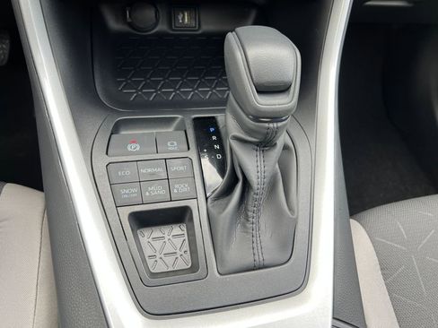 New 2025 Toyota RAV4 XLE image 23