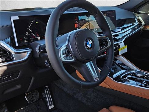 New 2026 BMW X6 xDrive40i image 3
