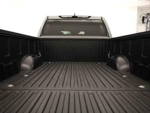 Used 2025 Toyota Tundra Limited image 35