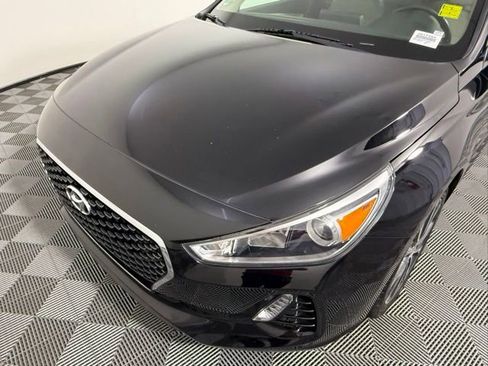 Used 2020 Hyundai Elantra GT w/ Style Package 02 FWD image 10