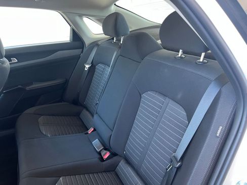Used 2025 Kia K5 LXS image 38