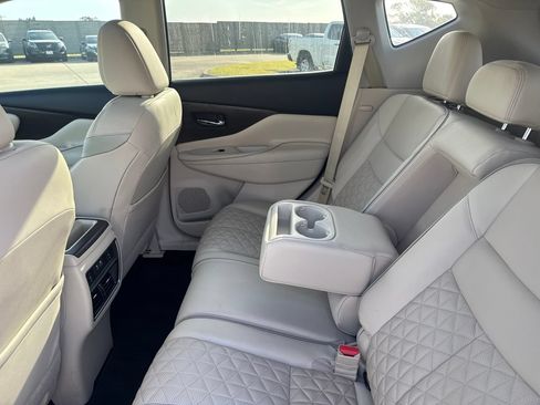 Used 2019 Nissan Murano Platinum w/ Cargo Package FWD image 36