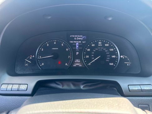 Used 2013 Lexus LS 460 AWD w/ Comfort Pkg image 15