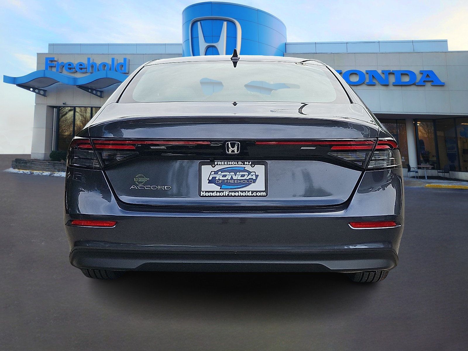 Used 2025 Honda Accord LX image 6