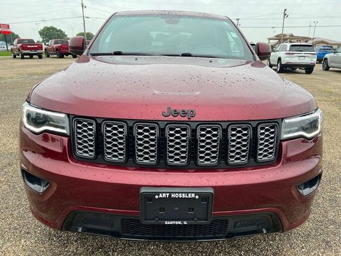 Used 2020 Jeep Grand Cherokee Altitude AWD/4WD image 6