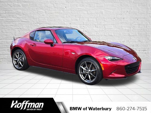 Used 2020 MAZDA MX-5 Miata RF Grand Touring RWD image 9