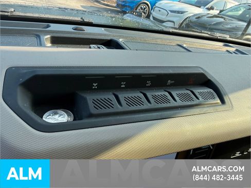 Certified 2023 Ford Bronco Wildtrak AWD/4WD image 16