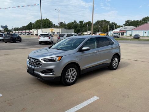 Used 2022 Ford Edge SEL AWD/4WD image 8