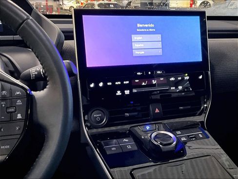 Used 2024 Toyota bZ4X XLE w/ Weather Package image 18