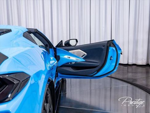 Used 2023 Chevrolet Corvette Stingray Premium Cpe w/ Z51 Performance Package RWD image 39