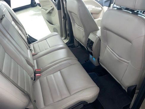 Used 2017 Ford Escape Titanium image 18