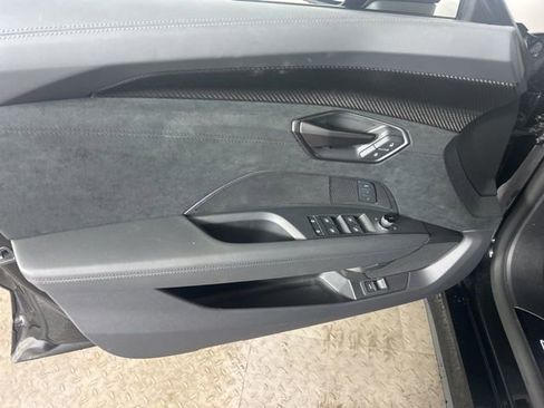 New 2026 Audi RS e-tron GT performance image 21