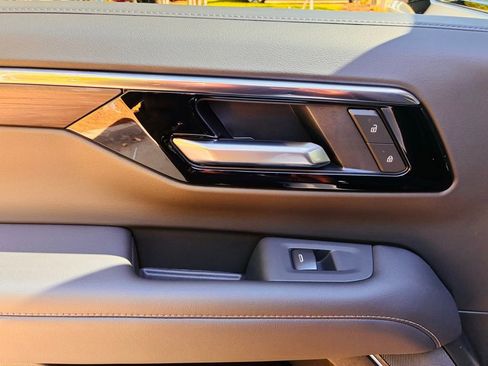 New 2026 Chevrolet Tahoe LS w/ LPO, Dark Essentials Package image 16