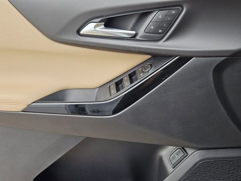 New 2026 Chevrolet Equinox ACTIV w/ Convenience Package III FWD image 23
