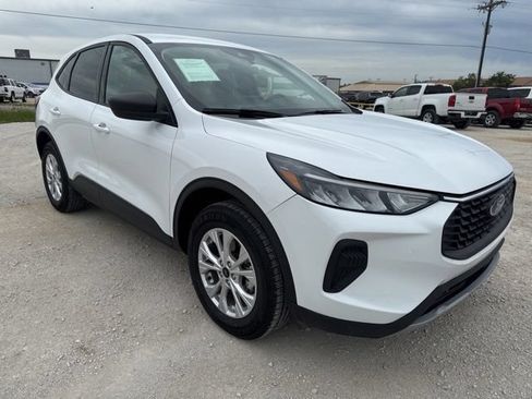 Used 2025 Ford Escape Active AWD/4WD image 7