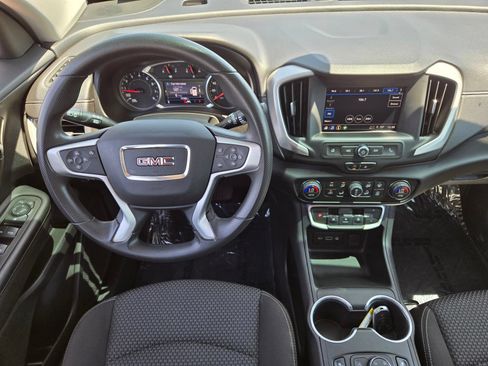 Used 2022 GMC Terrain SLE w/ Driver Convenience Package AWD/4WD image 11
