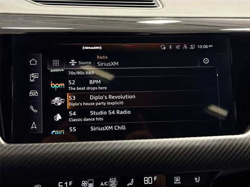 Used 2024 Audi e-tron GT Premium Plus w/ Performance Package image 15