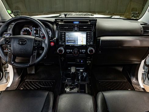 Used 2021 Toyota 4Runner TRD Off-Road Premium image 15