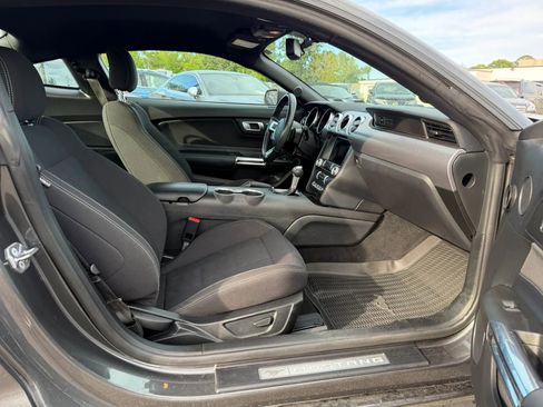 Used 2020 Ford Mustang GT w/ Equipment Group 301A RWD image 18