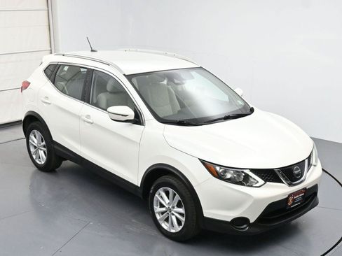 Used 2019 Nissan Rogue Sport SV AWD/4WD image 33