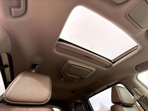 Used 2018 Honda Odyssey EX-L image 21