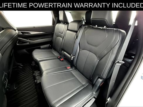 Certified 2026 INFINITI QX60 Luxe w/ Cargo Package FWD image 36