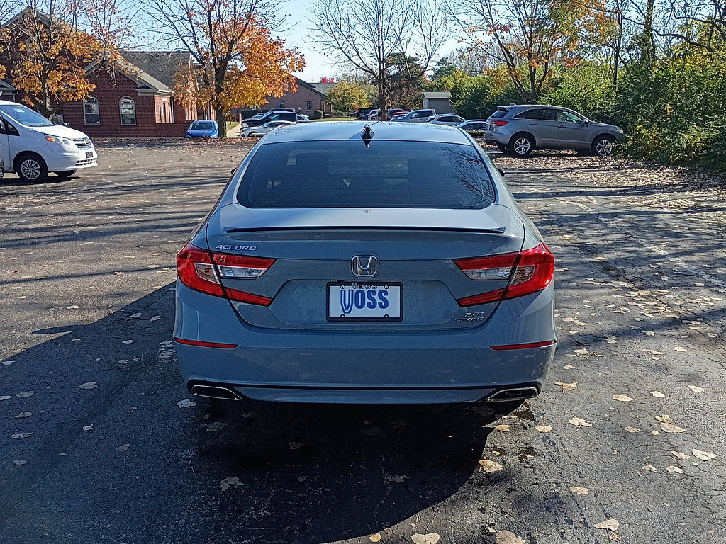 Used 2022 Honda Accord Sport image 4