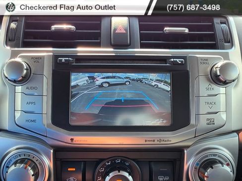 Used 2018 Toyota 4Runner SR5 Premium AWD/4WD image 33