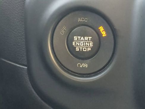 Used 2019 Jeep Wrangler Unlimited Rubicon AWD/4WD image 27