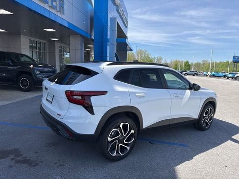 Used 2024 Chevrolet Trax RS w/ Driver Confidence Package image 26