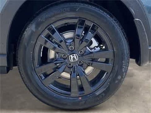 Certified 2026 Honda HR-V Sport image 7