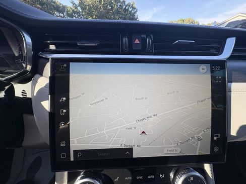 Used 2021 Jaguar F-PACE S image 31