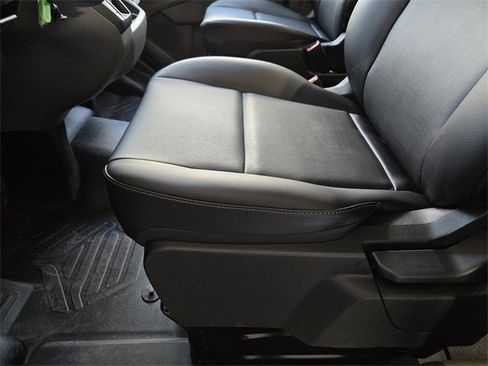 New 2025 Ford Transit 250 148 Medium Roof image 18