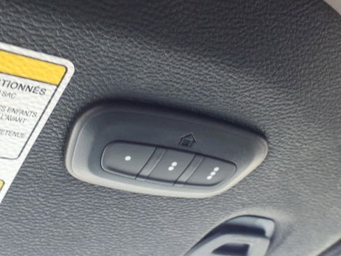 Used 2022 Jeep Wrangler Unlimited Sport image 29