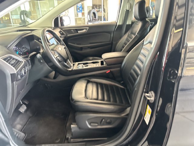 Used 2023 Ford Edge SEL AWD/4WD image 13