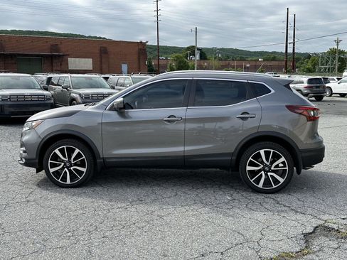 Used 2020 Nissan Rogue Sport SL AWD/4WD image 5