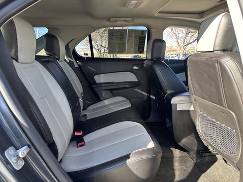 Used 2010 Chevrolet Equinox LT image 22
