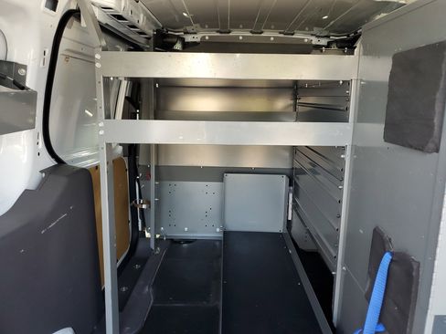 Used 2020 Ford Transit Connect XL image 33