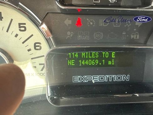 Used 2013 Ford Expedition Limited RWD image 7
