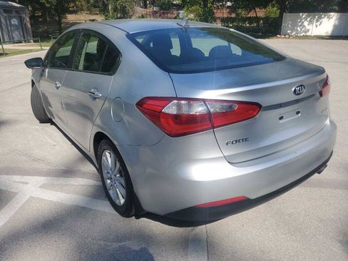 Used 2014 Kia Forte EX FWD image 4