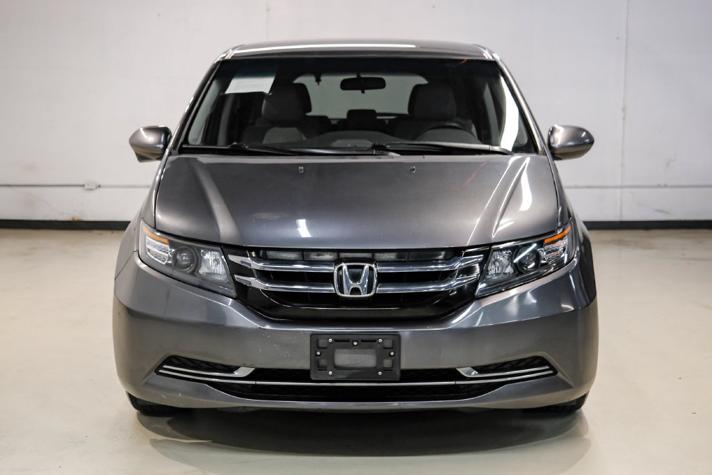 Used 2016 Honda Odyssey SE image 5