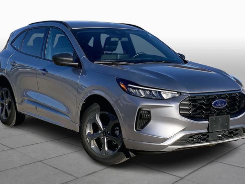 Used 2024 Ford Escape ST-Line image 2