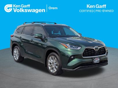 Used 2023 Toyota Highlander Limited
