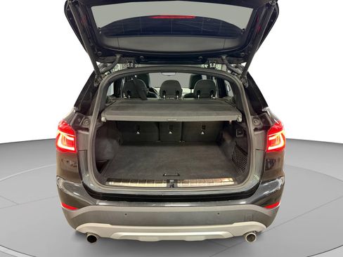Used 2017 BMW X1 xDrive28i w/ Premium Package AWD/4WD image 24